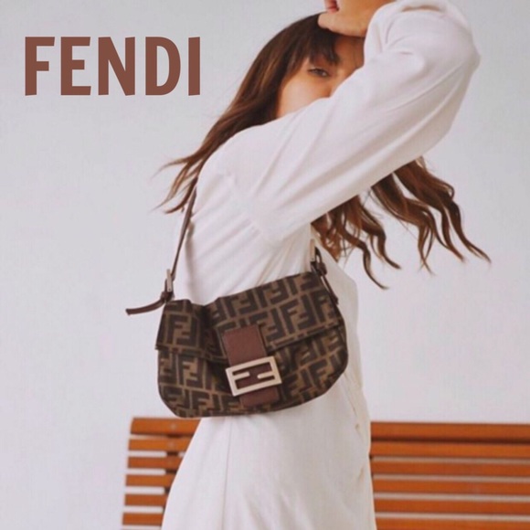 Fendi Handbags - FENDI Baguette Bag